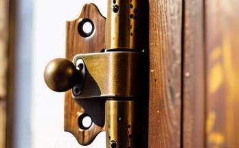 Guide on how to fix a squeaky door.